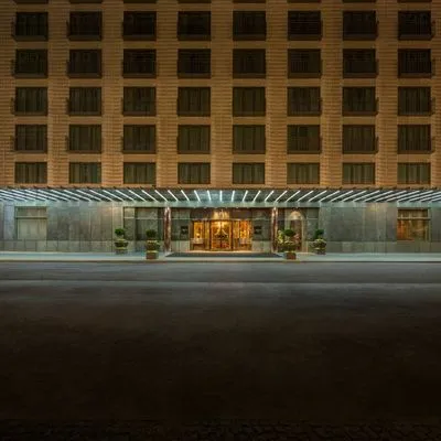 Building hotel Hotel Regent Berlin