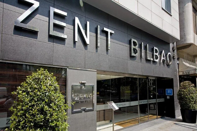 Building hotel Hotel Zenit Bilbao