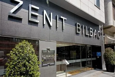 Gebäude von Hotel Zenit Bilbao