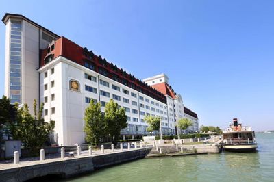 Hotel de construcción Hilton Vienna Danube Waterfront