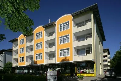 Building hotel Kurhotel Sonnenhof