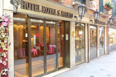 Building hotel Hotel Royal San Marco & Suites