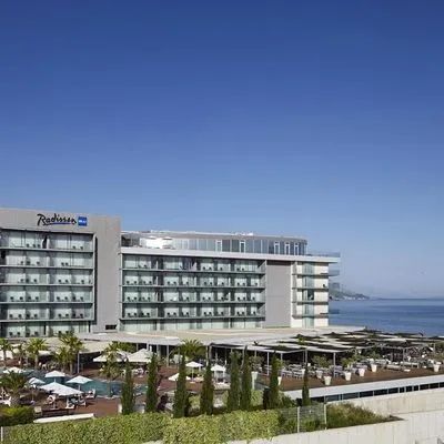 Building hotel Hotel Radisson Blu Resort