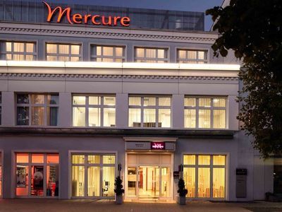 Building hotel Mercure Graz City