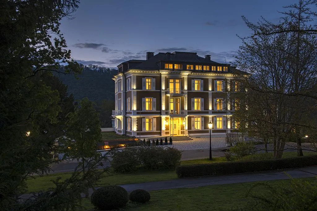 Building hotel Park Hotel & Spa KATHARINA