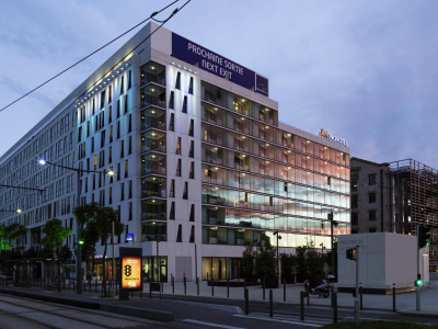Building hotel Novotel Suites Marseille Centre Euromed