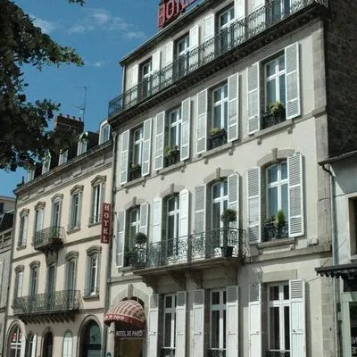 Building hotel De Paris