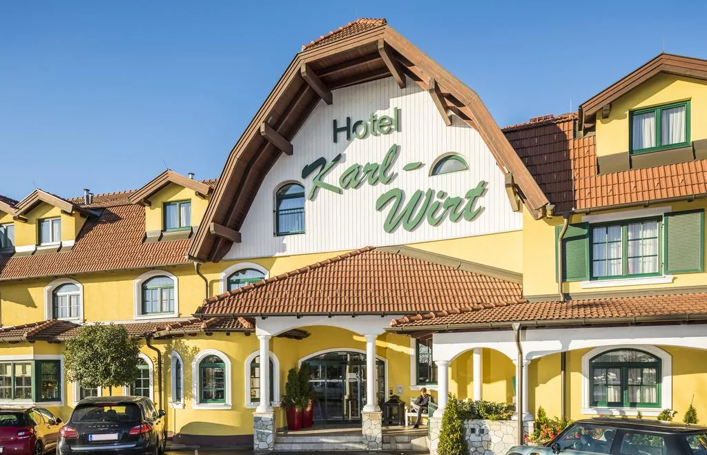 Building hotel Hotel Karl-Wirt