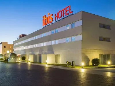 Building hotel Hotel ibis Porto Sao Joao