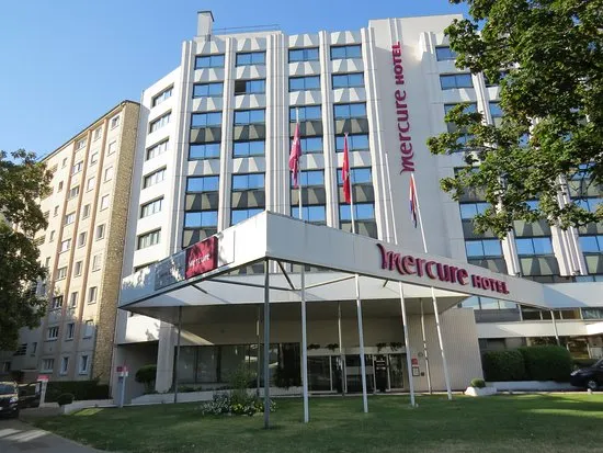 Building hotel Mercure Dijon Centre Clemenceau
