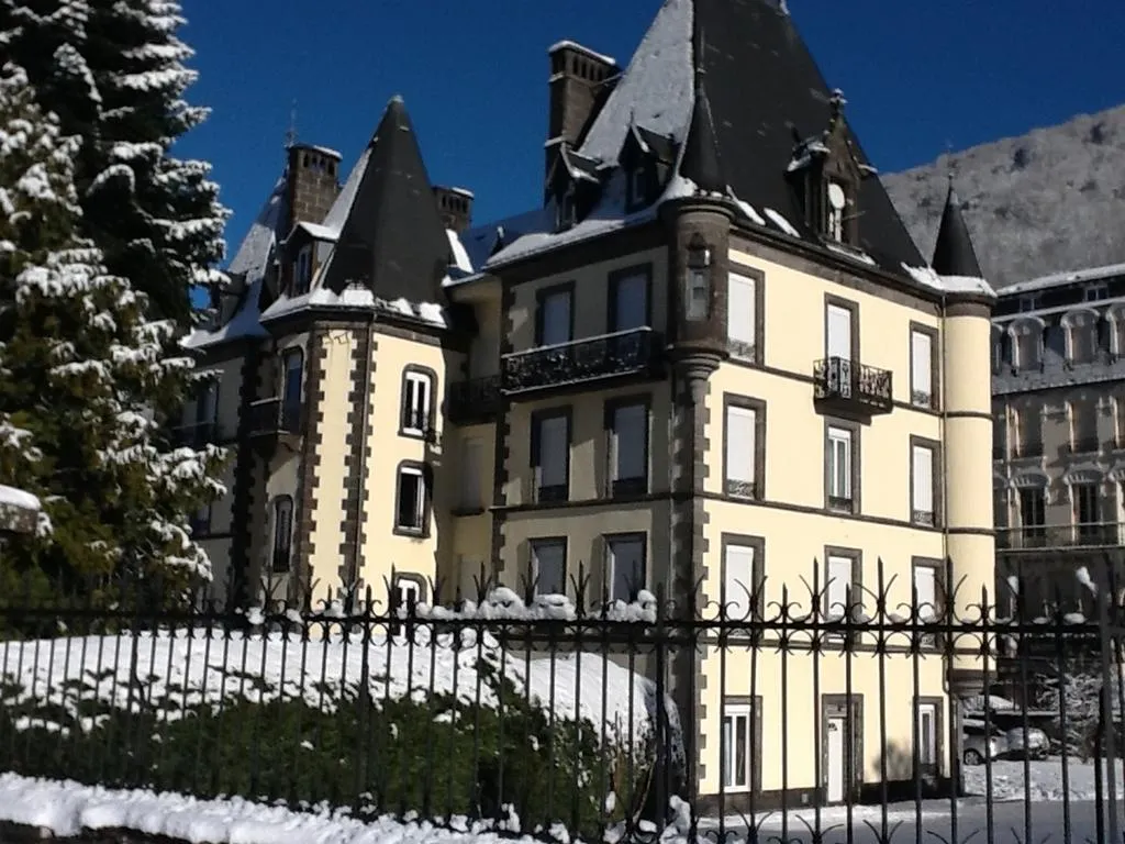 Building hotel Grand Hotel Le Mont Dore