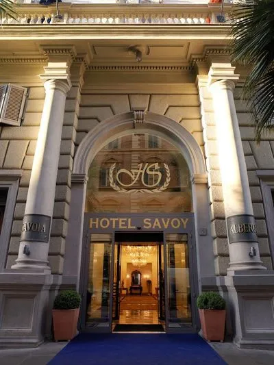 Gebäude von Hotel Savoy