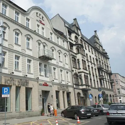 Building hotel Diament Plaza Katowice