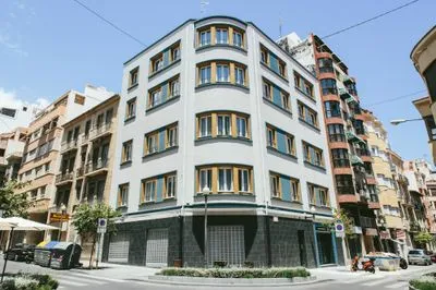 Gebäude von Apartamentos Poeta Quintana