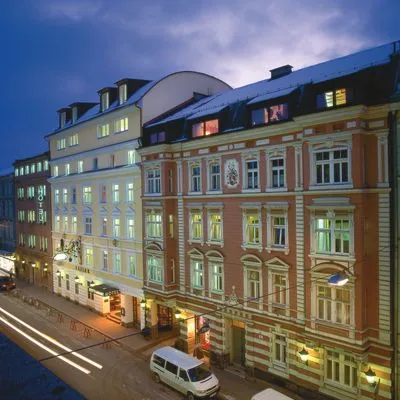 Building hotel Hotel Sailer