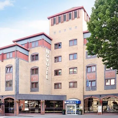 Building hotel Novotel Bristol Centre