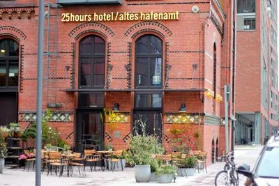 Building hotel 25Hours Altes Hafenamt