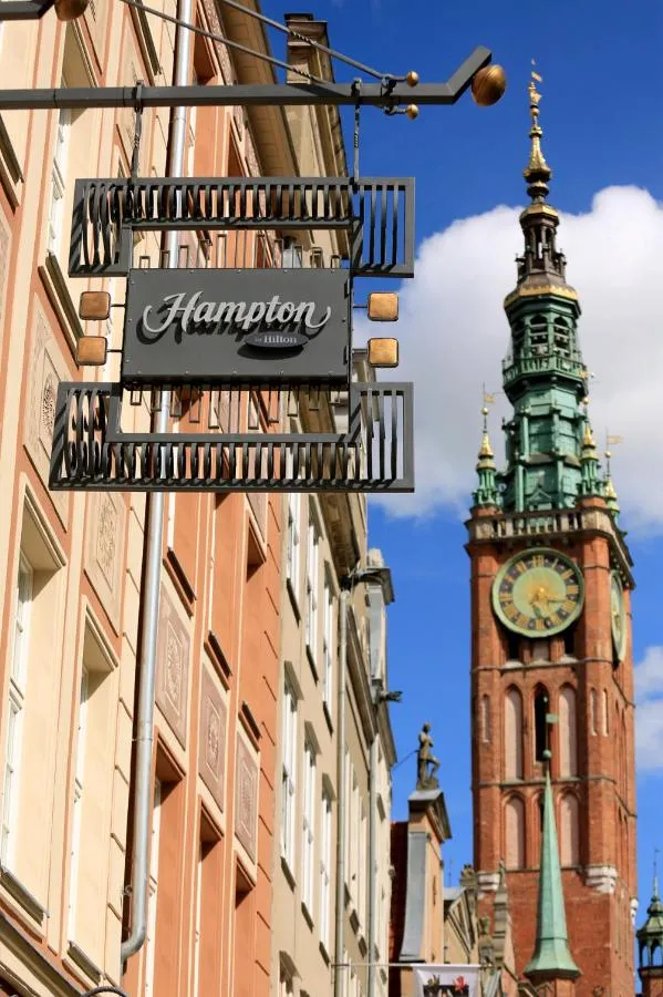 Building hotel Hampton By Hilton Gdansk Old Town