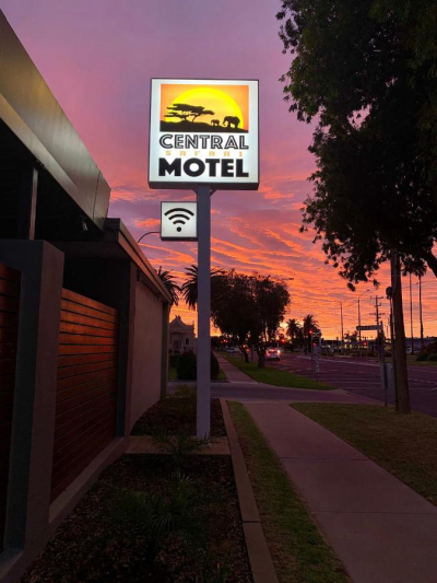 Building hotel Central Motel Mildura