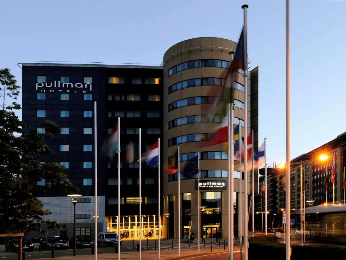 Building hotel Pullman Brussels Centre Midi