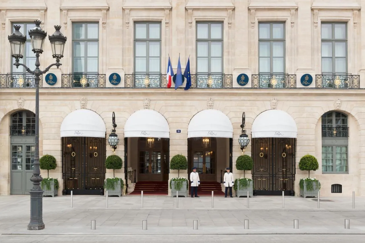 Building hotel Ritz Paris