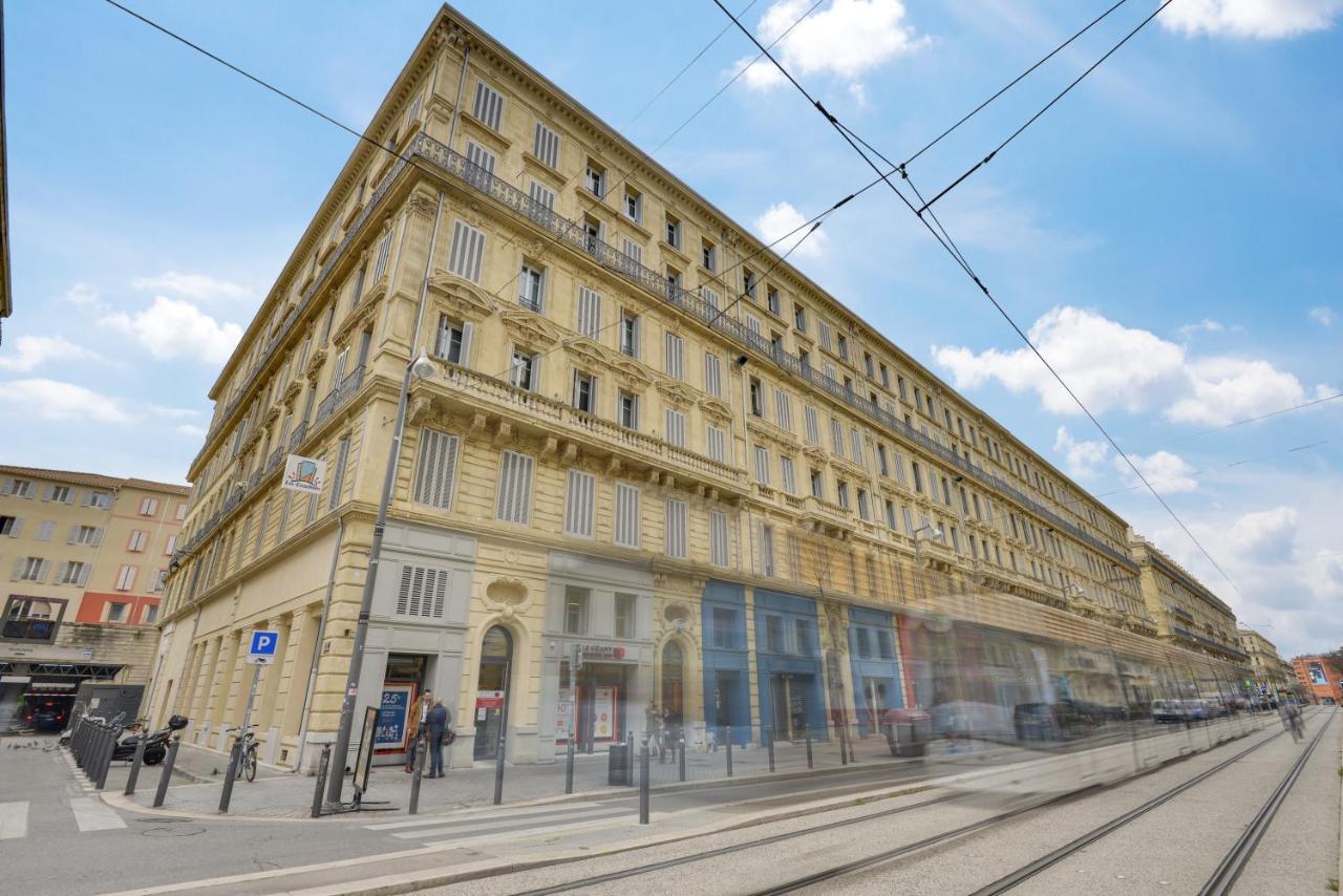 Building hotel The People - Marseille