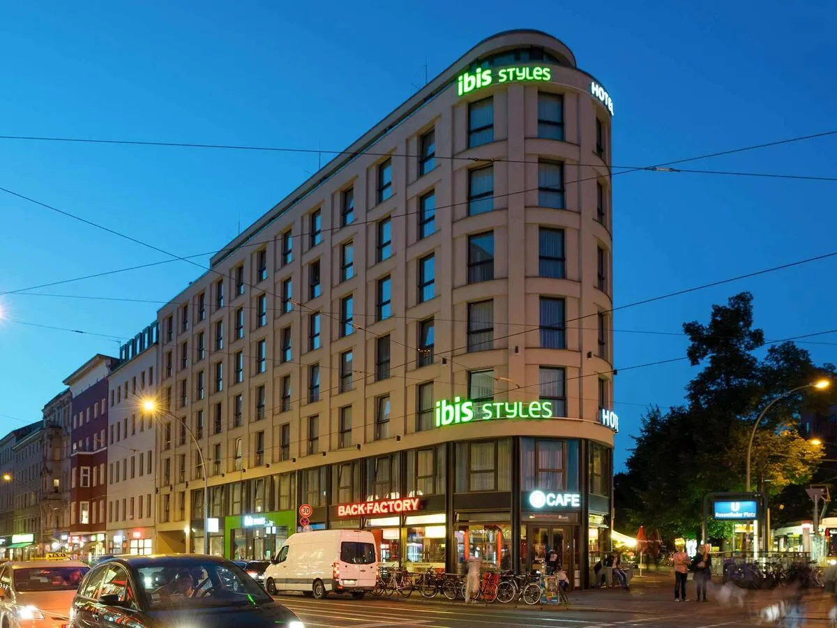 Building hotel ibis Styles Hotel Berlin Mitte