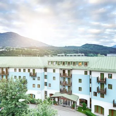 Building hotel Alphotel Innsbruck