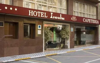 Gebäude von Hotel Leuka