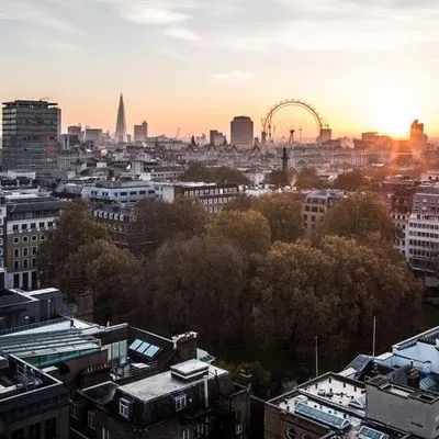 Building hotel The Cavendish London