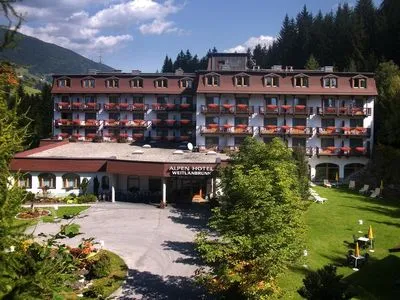 Building hotel Alpenhotel Weitlanbrunn