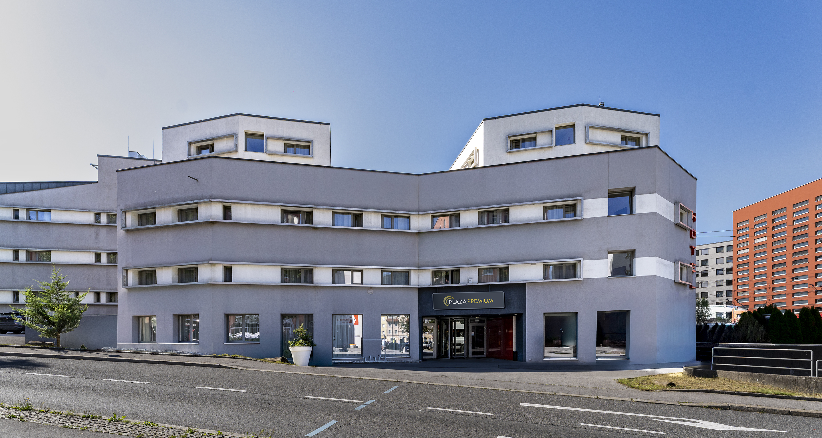 Plaza Premium Salzburg