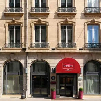 Building hotel Mercure Lyon Centre Plaza République
