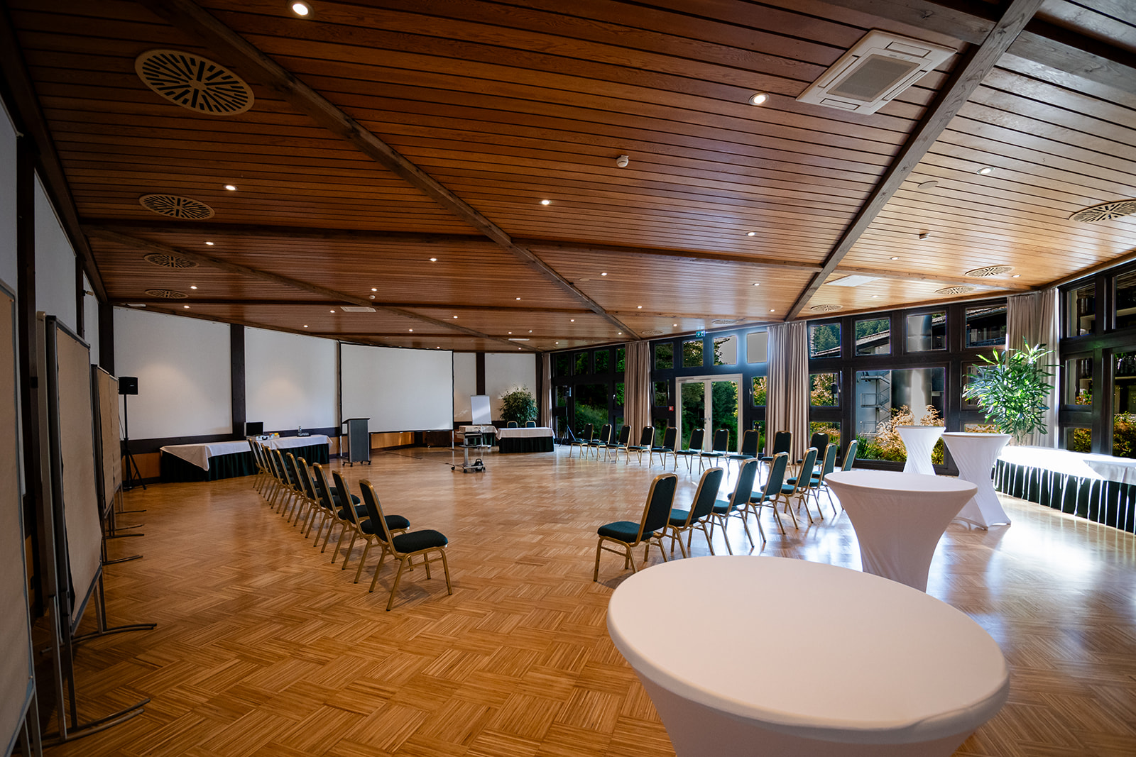 meeting_room