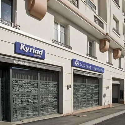 Building hotel Hotel Kyriad Dijon Gare