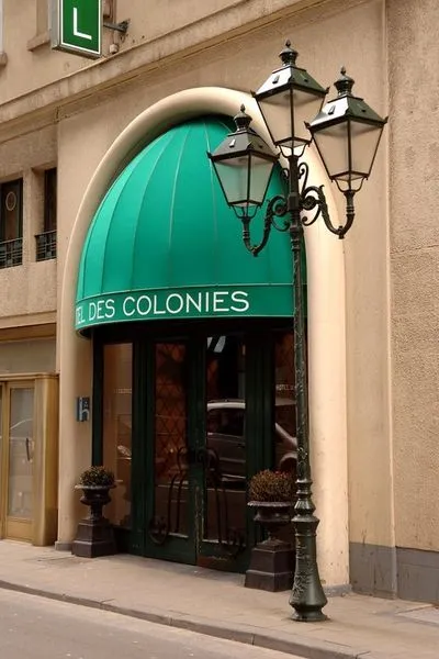 Gebäude von Hotel Des Colonies