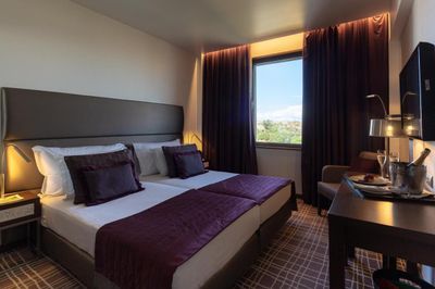 Building hotel Neya Lisboa Hotel