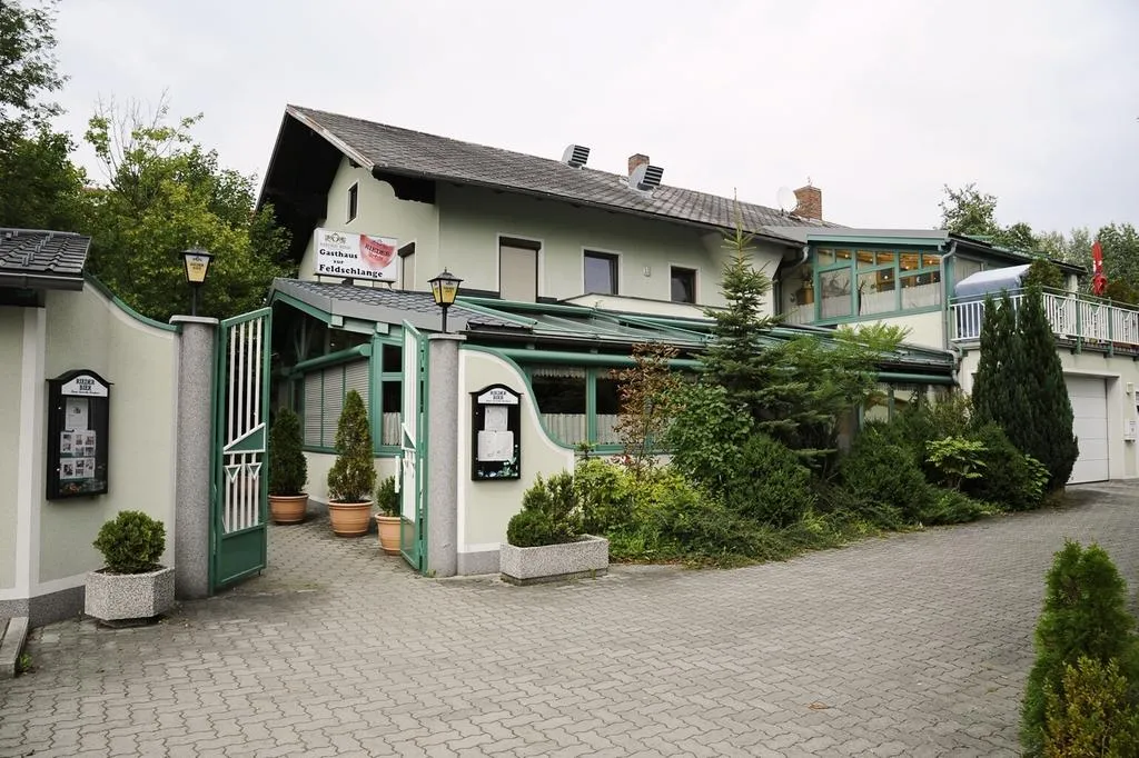 Building hotel Gasthaus Hotel Feldschlange