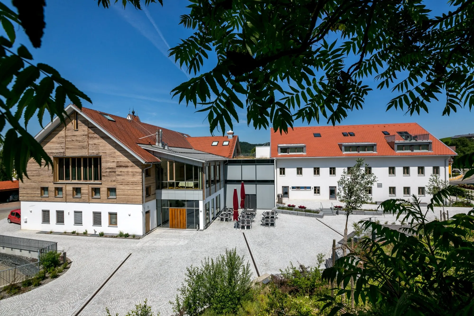 Building hotel Ökologisches Bildungszentrum Kultiviert