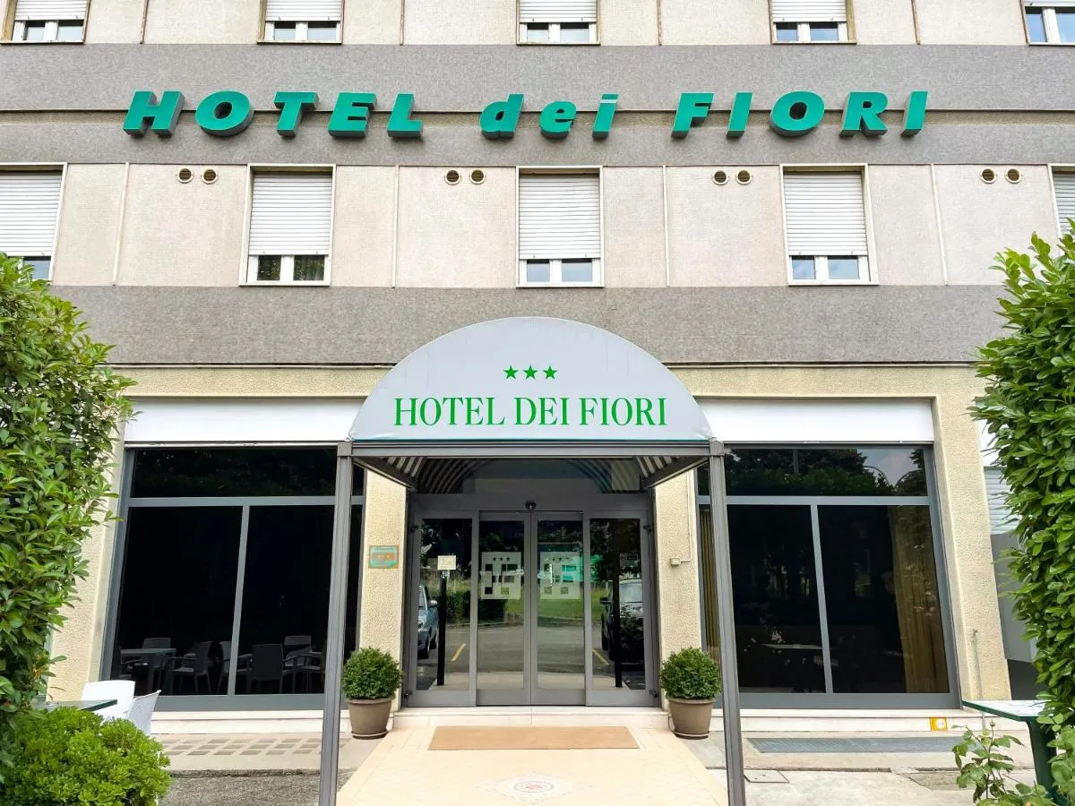 Building hotel Hotel Dei Fiori