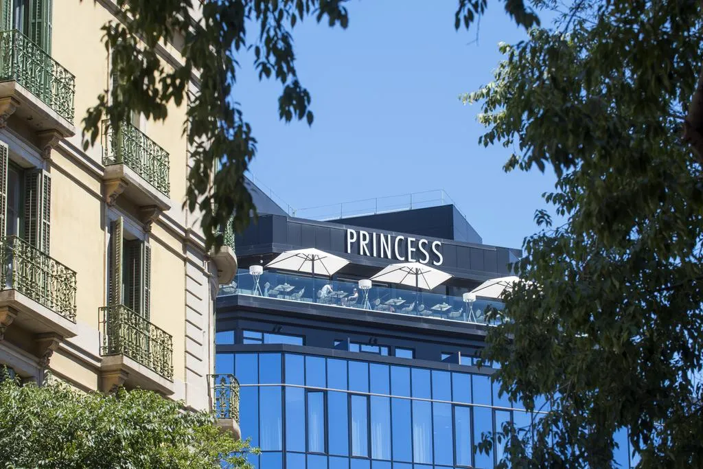 Building hotel Negresco Princess
