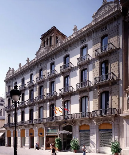 Building hotel Catalonia Portal de l'Angel