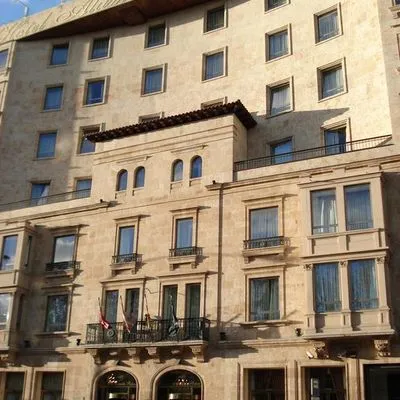 Building hotel Hotel Alameda Palace