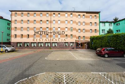 Building hotel Hotel Wald Economy