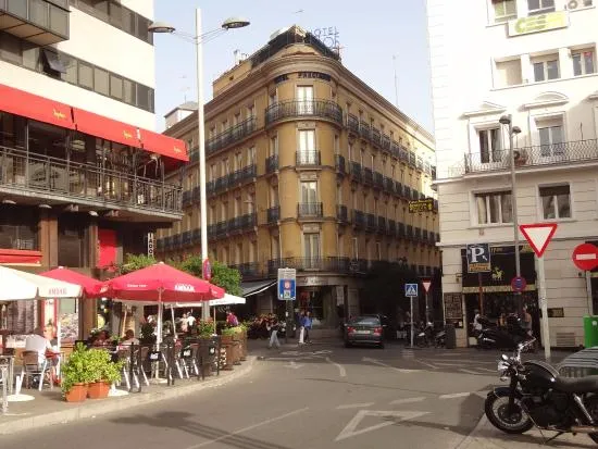 Hotel Preciados