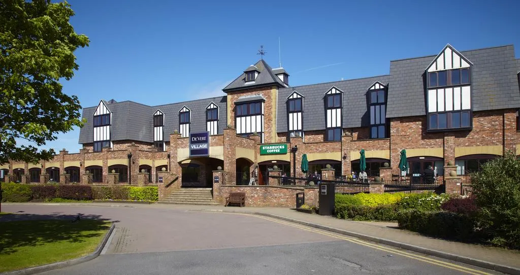 Building hotel Village Hotel Blackpool