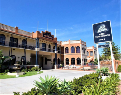 Building hotel Albury Paddlesteamer Motel