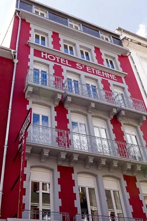 Building hotel Hôtel Saint Etienne