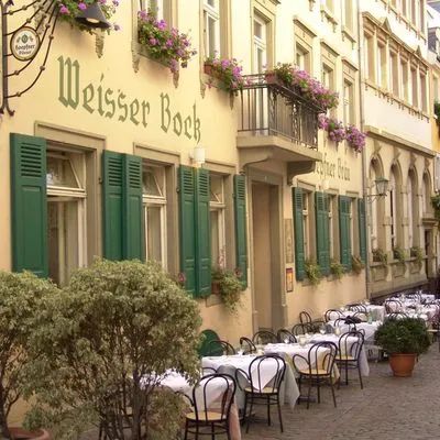 Building hotel Weisser Bock