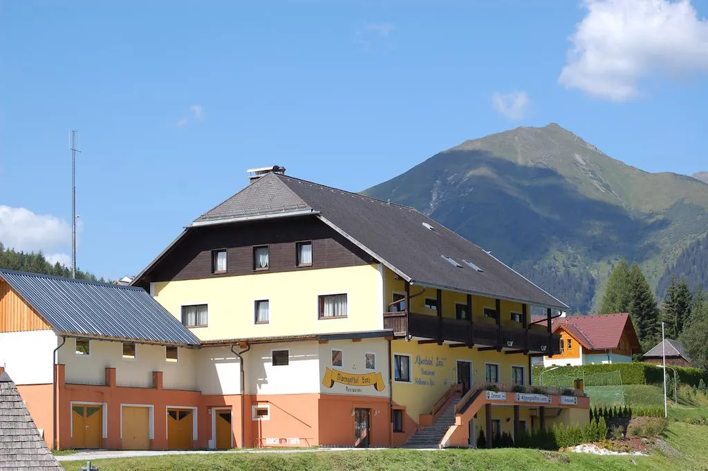 Building hotel Alpengasthof Lanz